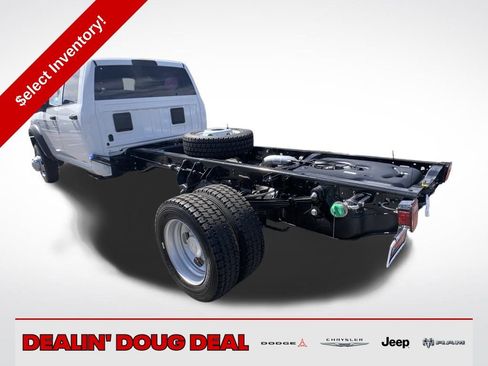 New 2026 RAM 5500 Tradesman w/ Chrome Appearance Group image 4