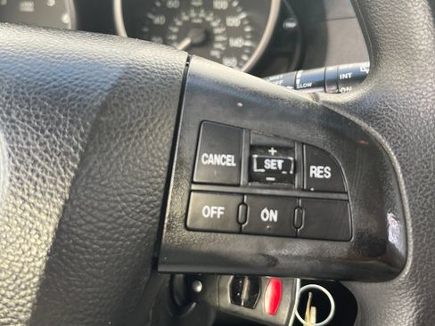Used 2014 MAZDA MAZDA5 Sport FWD image 17