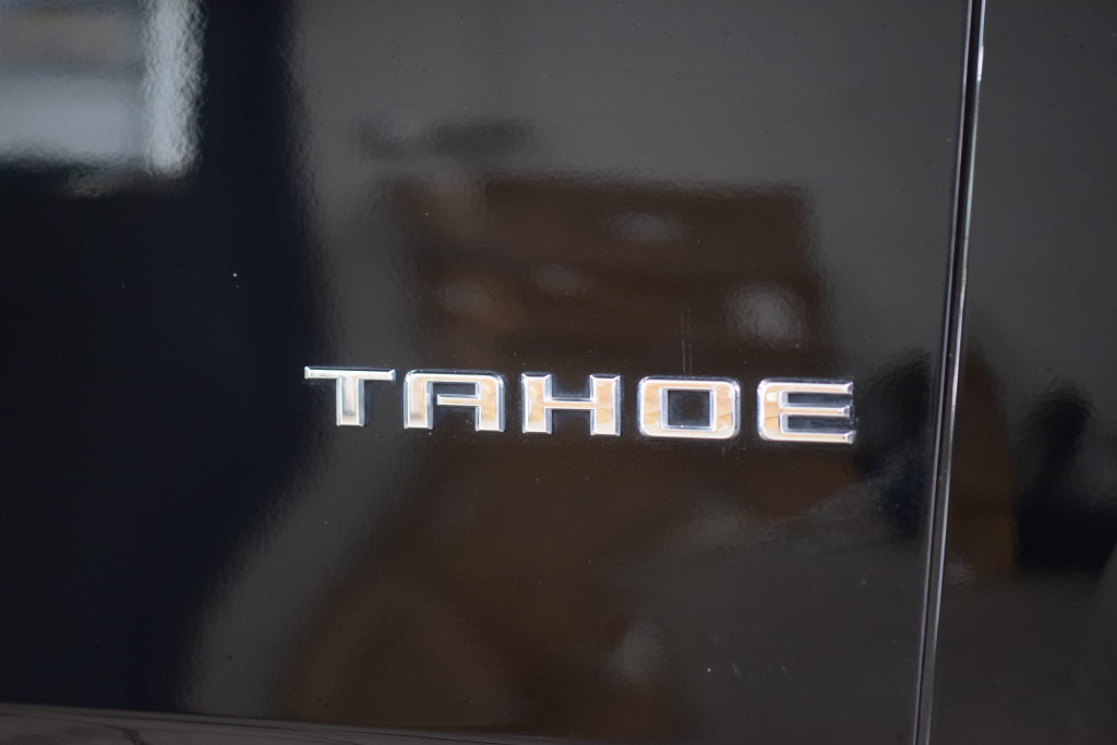 Used 2023 Chevrolet Tahoe High Country AWD/4WD image 14