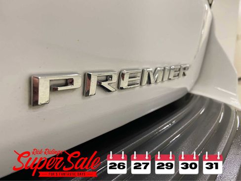 Used 2021 Chevrolet Tahoe Premier image 13
