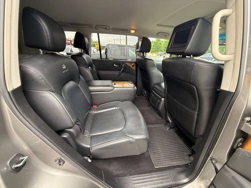 Used 2012 INFINITI QX56 2WD w/ Theater Pkg image 11