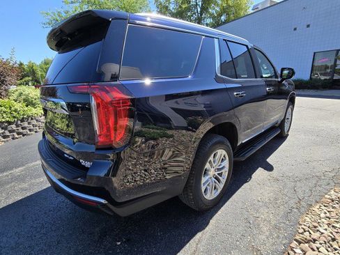 Used 2024 GMC Yukon SLT image 6