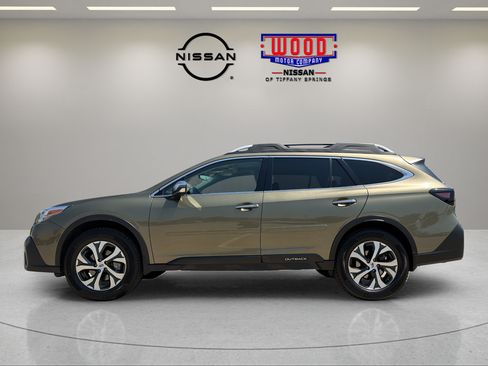 Used 2020 Subaru Outback Touring AWD/4WD image 5