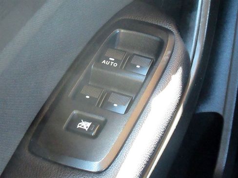 Used 2022 Ford Ranger XLT w/ Equipment Group 302A High AWD/4WD image 25