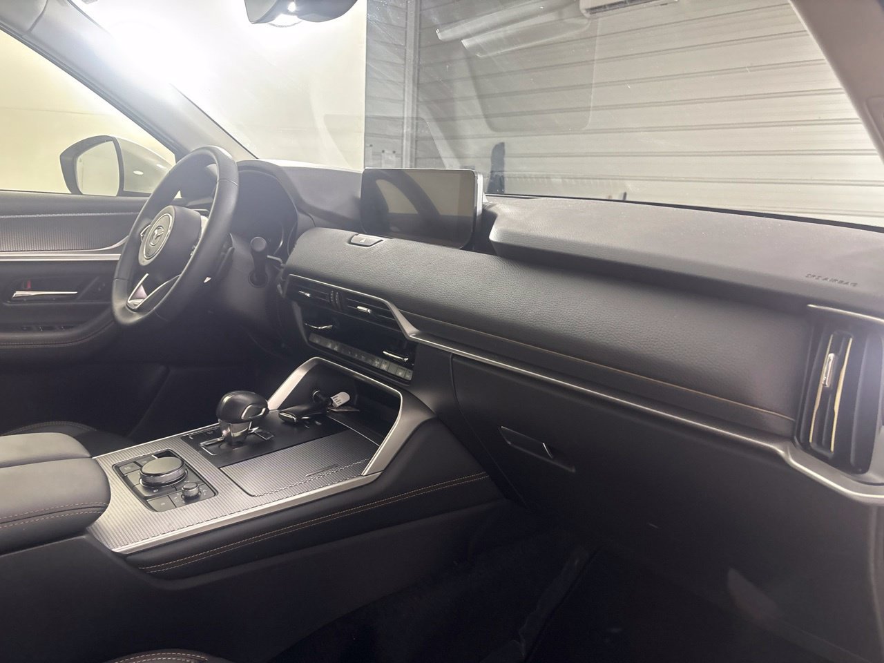 Used 2024 MAZDA CX-90 3.3 Turbo w/ Preferred Plus AWD/4WD image 33