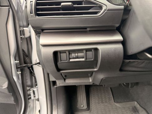 Certified 2025 Subaru Impreza 2.0i Sport image 18