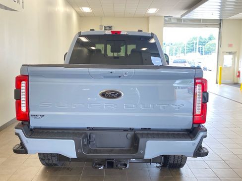 New 2026 Ford F250 Lariat w/ Black Appearance Package AWD/4WD image 13