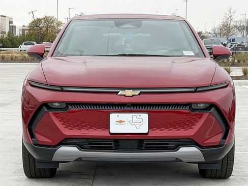 New 2026 Chevrolet Equinox EV LT image 7