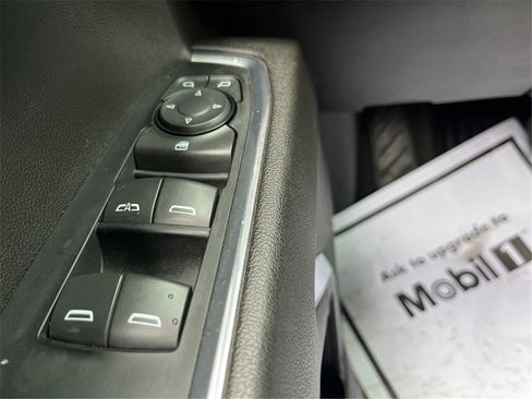 Used 2023 Chevrolet Silverado 1500 LT image 35