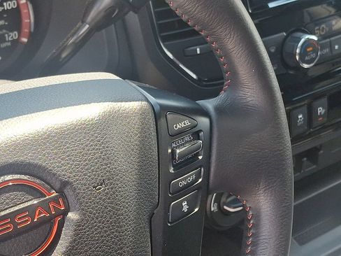 Used 2023 Nissan Titan PRO-4X w/ Pro-4x Convenience Package AWD/4WD image 23