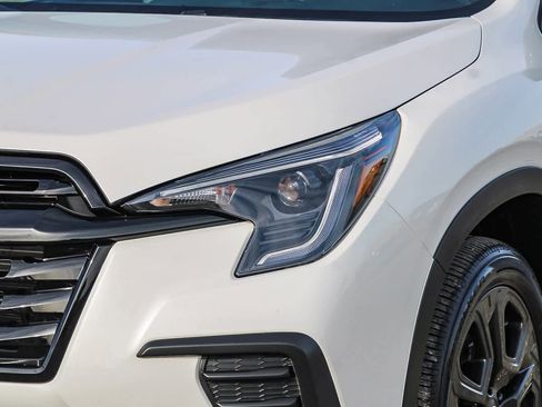 Used 2025 Subaru Ascent Bronze Edition image 8