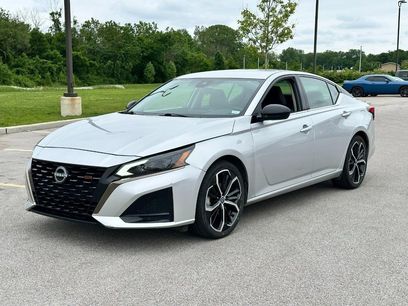 Used 2024 Nissan Altima 2.5 SR