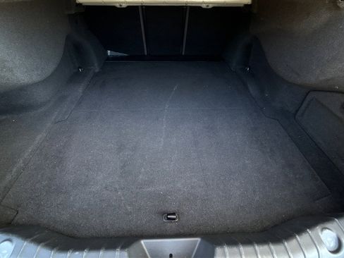 Used 2016 Jaguar XF R-Sport image 52