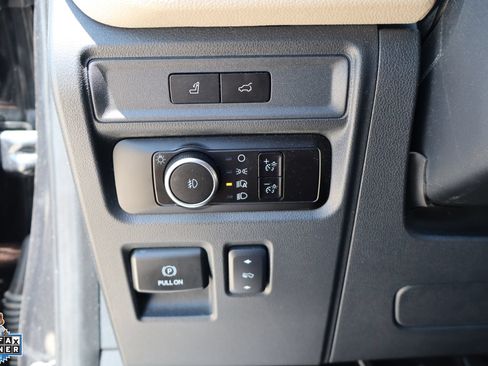 Used 2023 Ford Expedition Max Limited RWD image 15