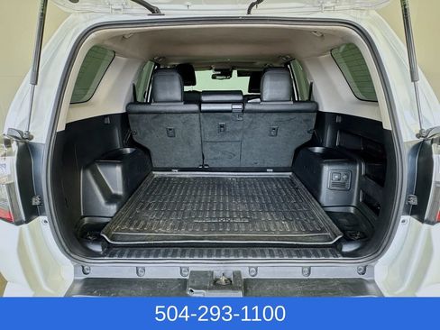 Used 2023 Toyota 4Runner SR5 Premium w/ Moonroof Package RWD image 27