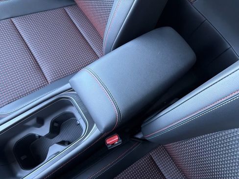 New 2026 Nissan Kicks SR w/ Cold Weather Package image 30