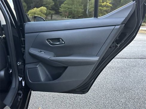 Certified 2025 Nissan Sentra SV w/ Trunk Package image 17