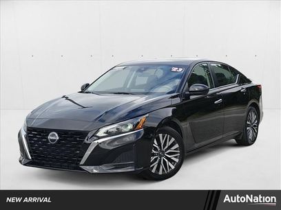 Used 2023 Nissan Altima 2.5 SV