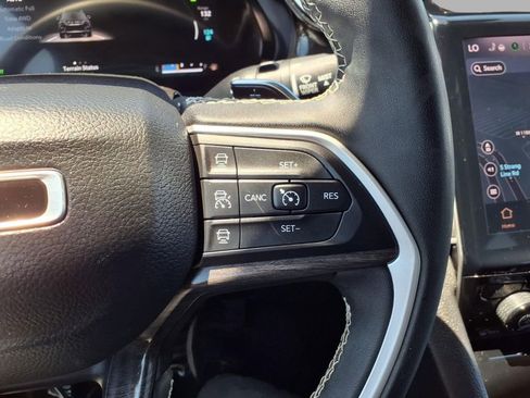 Used 2022 Jeep Grand Cherokee Limited 4xe AWD/4WD image 14