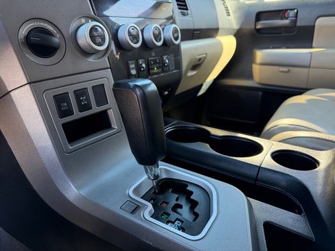 Used 2012 Toyota Sequoia SR5 w/ Premium Pkg image 42