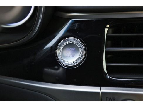 Used 2025 Genesis G70 3.3T Advanced w/ Sport Prestige Package image 29