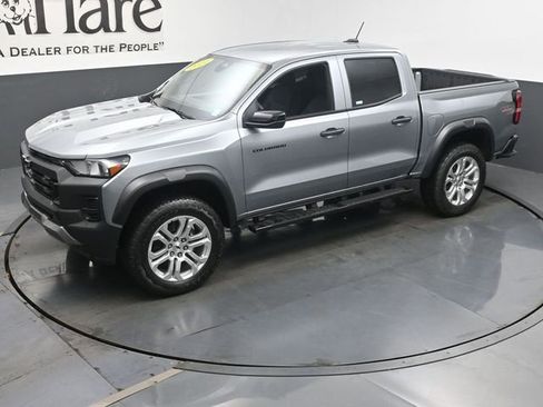 Used 2024 Chevrolet Colorado Trail Boss w/ LPO, Dark Essentials Package image 42