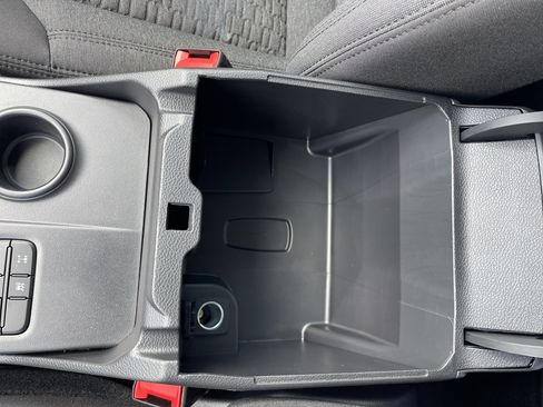 New 2025 Ford Ranger XLT w/ Equipment Group 301A High image 28