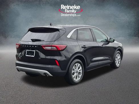 Used 2023 Ford Escape Active w/ Cold Weather Package FWD image 5