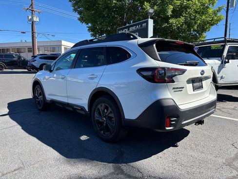Used 2020 Subaru Outback Onyx Edition XT AWD/4WD image 3