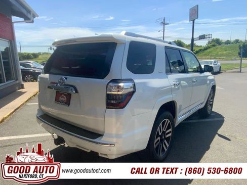 Used 2017 Toyota 4Runner Limited AWD/4WD image 5