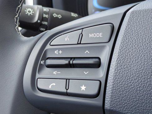New 2026 Hyundai Venue SEL FWD image 21