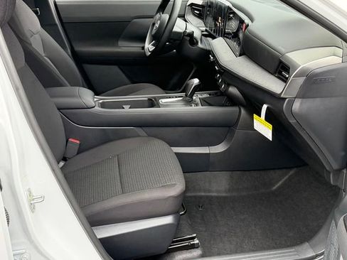 New 2026 Nissan Kicks S image 24