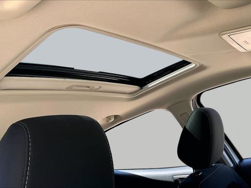 Used 2021 Ford EcoSport SE w/ Interior Protection Package FWD image 14