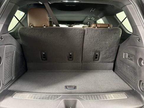 Used 2023 Chevrolet Tahoe High Country image 33