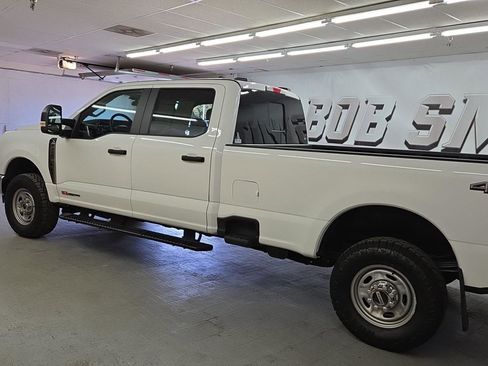 Used 2024 Ford F250 XL w/ XL Off-Road Package image 3