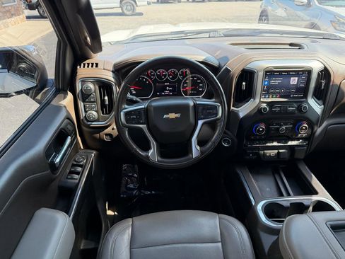 Used 2020 Chevrolet Silverado 1500 LTZ image 15