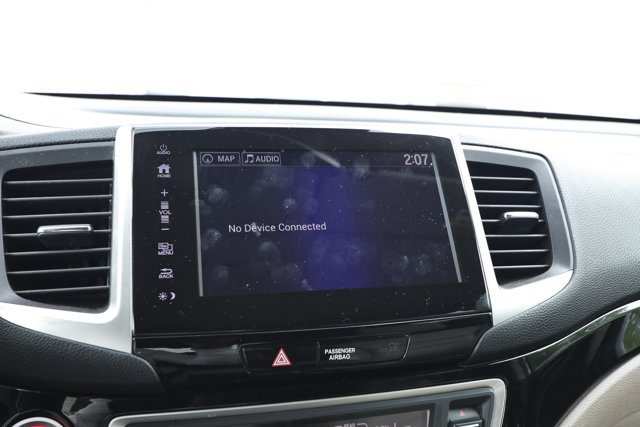 Used 2018 Honda Pilot Touring image 8