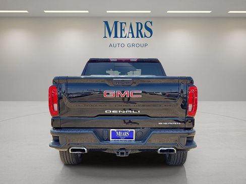 Used 2023 GMC Sierra 1500 Denali AWD/4WD image 4