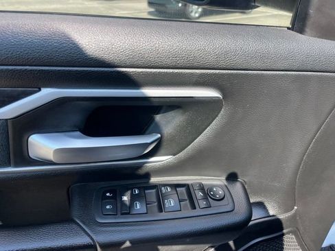 Used 2022 RAM 1500 Lone Star RWD image 12