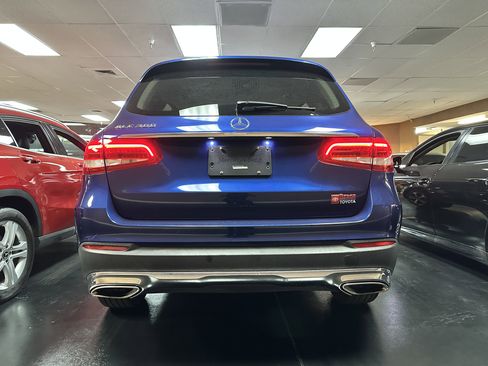 Used 2018 Mercedes-Benz GLC 300 image 6