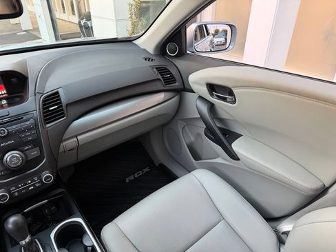 Used 2016 Acura RDX AWD image 7