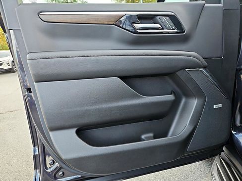 New 2026 Chevrolet Tahoe High Country w/ Sun And Tow Package image 14