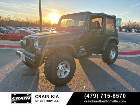 Used 2000 Jeep Wrangler Sport image 2