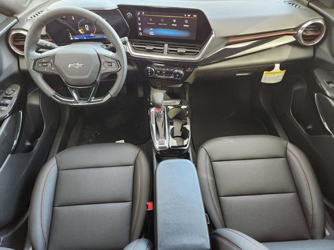 New 2026 Chevrolet Trax RS w/ Driver Confidence Package FWD image 17