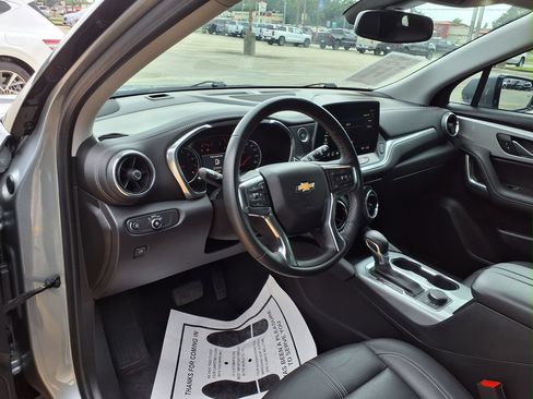 Used 2024 Chevrolet Blazer LT FWD image 20