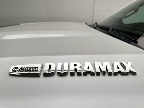 Used 2019 Chevrolet Silverado 3500 High Country w/ Duramax Plus Package image 48