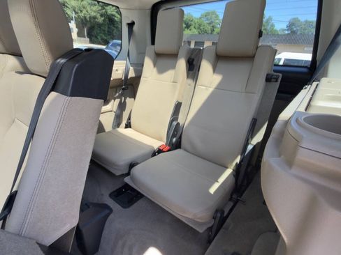 Used 2012 Land Rover LR4 HSE AWD/4WD image 41