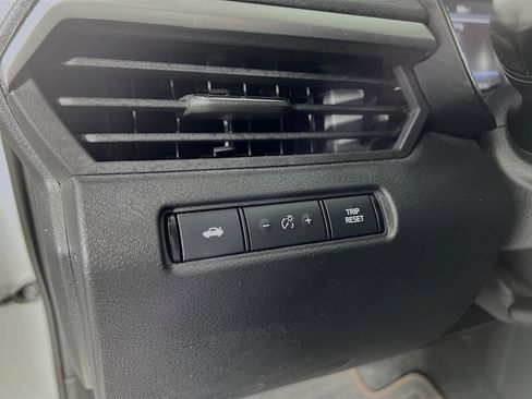 Used 2020 Nissan Altima 2.5 SR w/ Premium Package AWD/4WD image 10