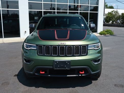 Certified 2021 Jeep Grand Cherokee Trailhawk w/ Trailhawk Luxury Group AWD/4WD image 2