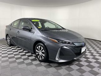 Used 2022 Toyota Prius Prime LE FWD video 1